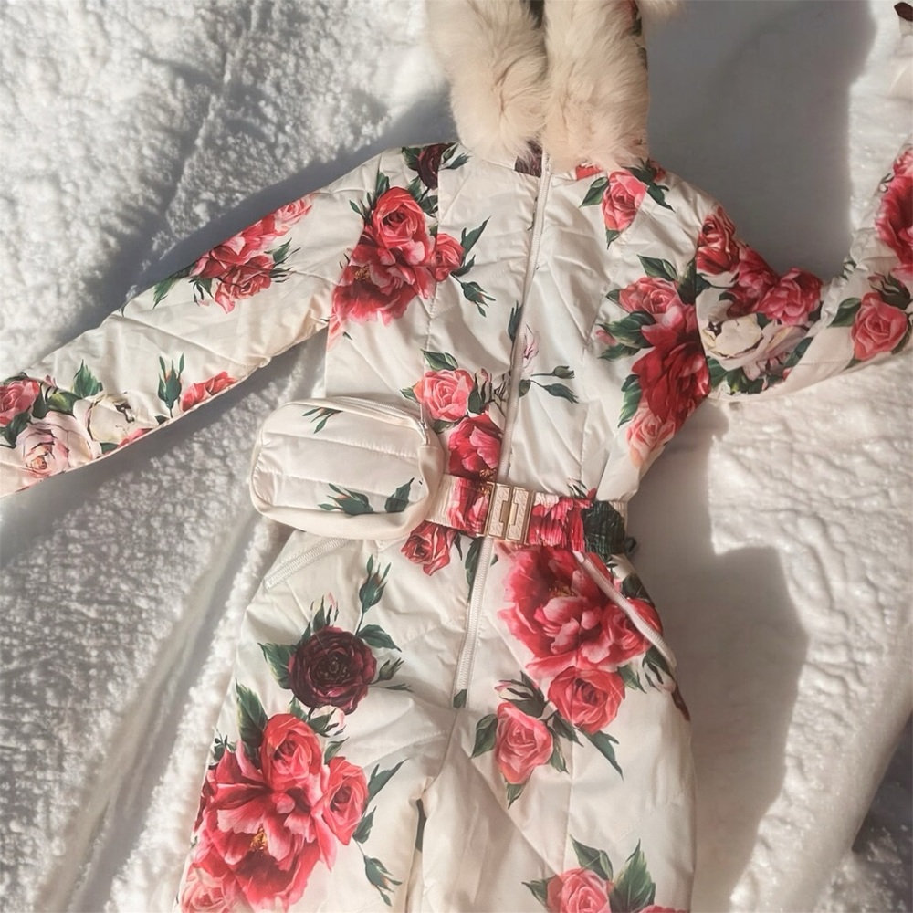 Floral Hooded woman’s ski jumpsuit sz small RARE